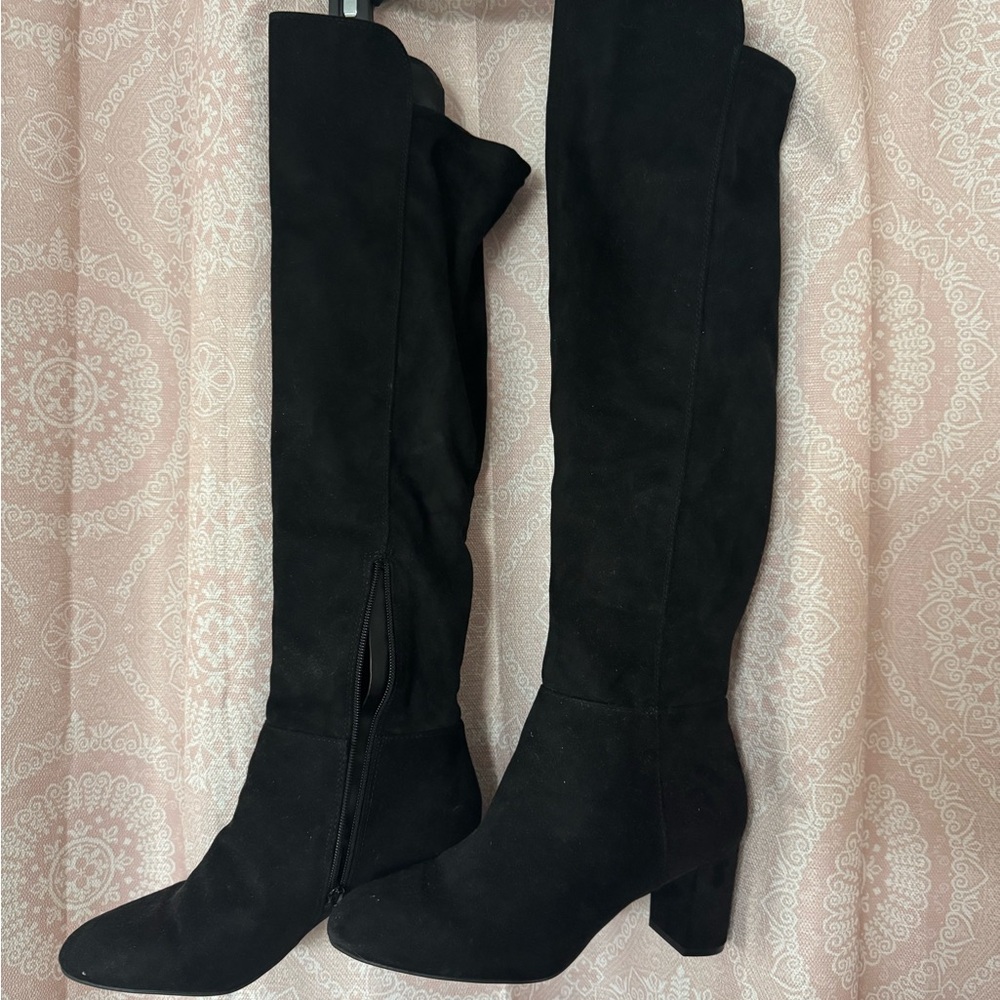 Elegant Black Knee-High Women's Boots